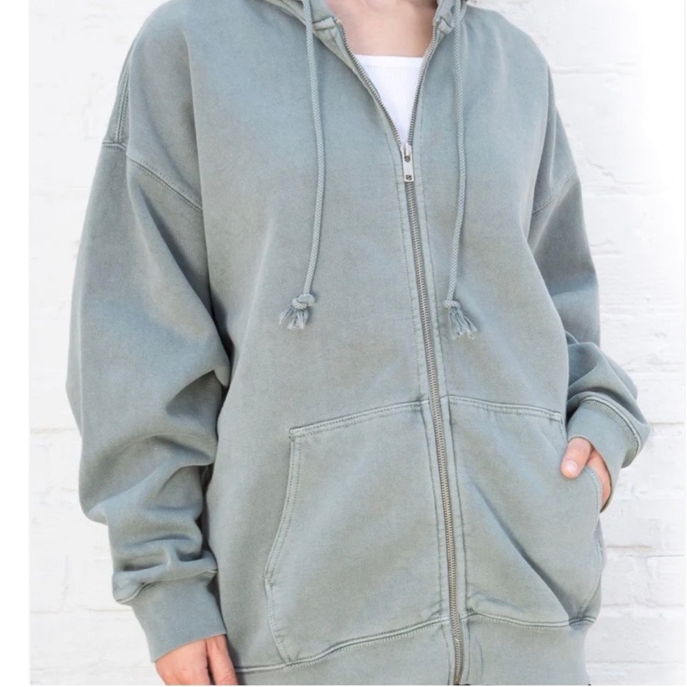 Christy Brandy Melville sweatshirt